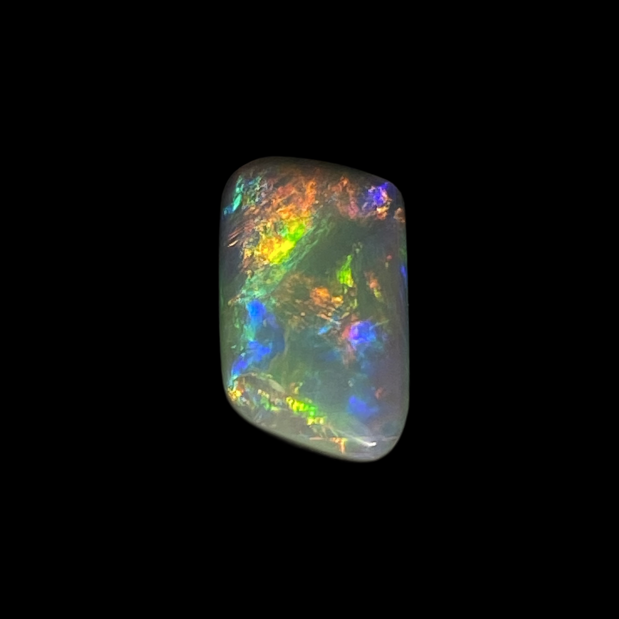 Solid mørk opal – 11639