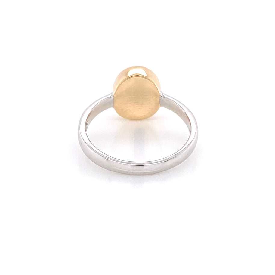 Ægte solid crystal opal fra Australien indfattet i 14 kt. guld og sterling sølv.