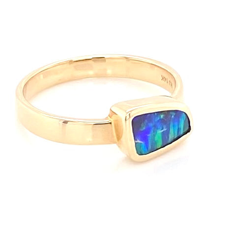 Ring - Solid boulder opal Gr 103