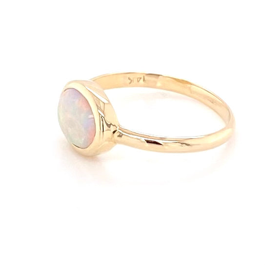 Ring - Solid opal Gr 071
