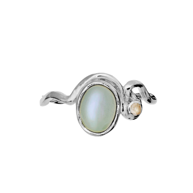 Lorelei ring fra Maanesten. Sterling sølv.