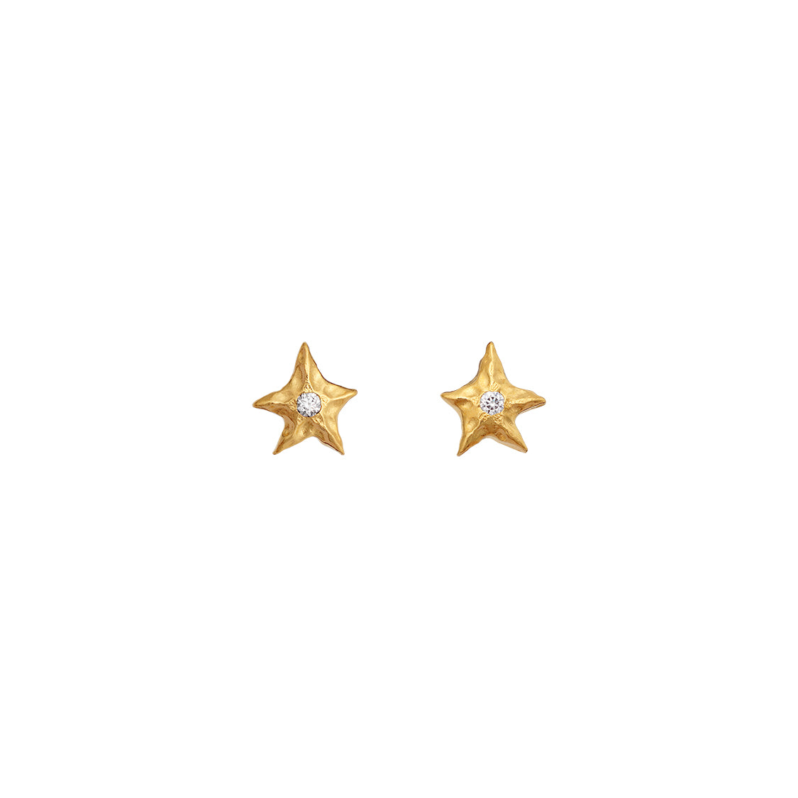Stjernen er en et klassisk symbol på håb, og Olivia øreringene fungerer således som en meningsfyldt påmindelse om, at der altid er håb i mørket.