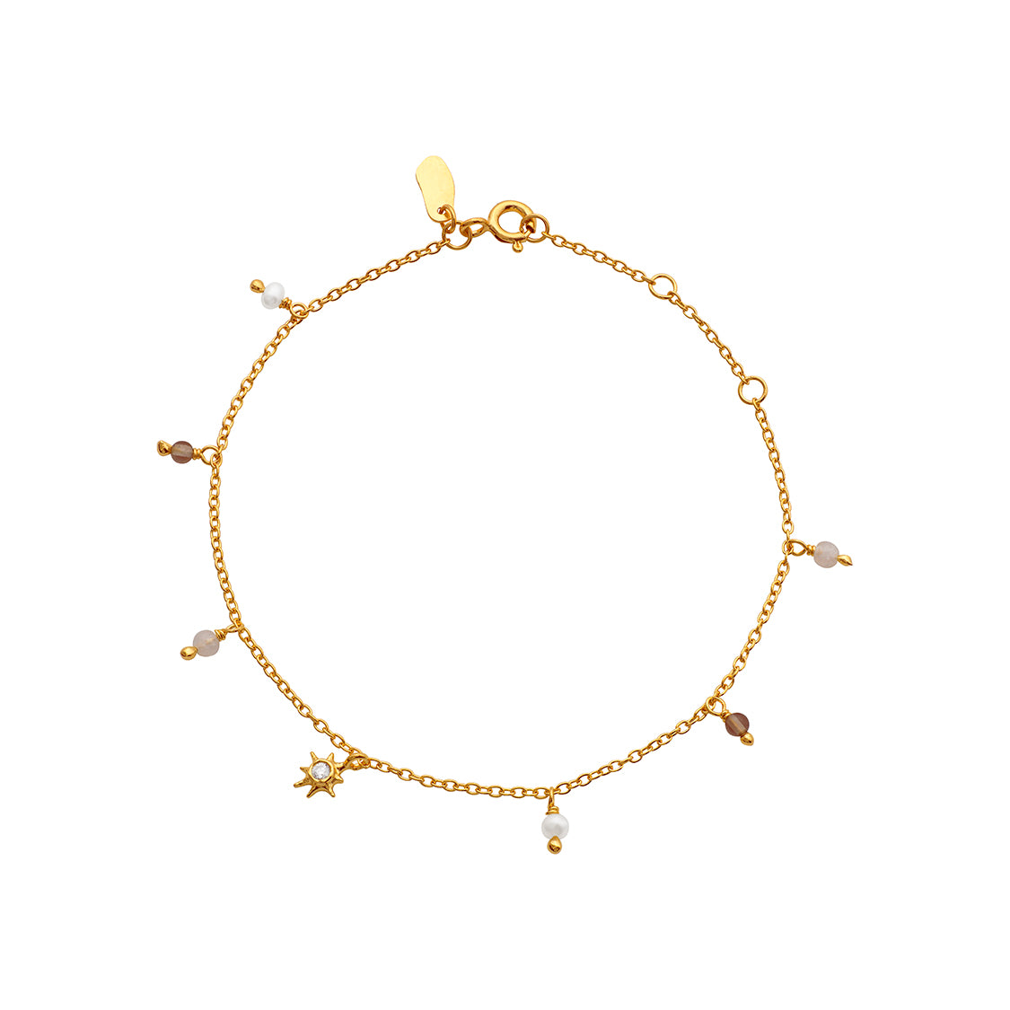 Ferksvandsperler, røg topas og en gylden stjerne med hvid zirkon udgør en fin samling på det delikate Ravi armbånd, der er en oplagt gave til dig selv eller din bedste veninde.