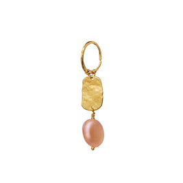 Sacral Chakra Single ørering fra Maanesten i forgyldt sølv.