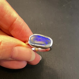 Ægte solid opal fra vores mine i Lightning Ridge, Australien.