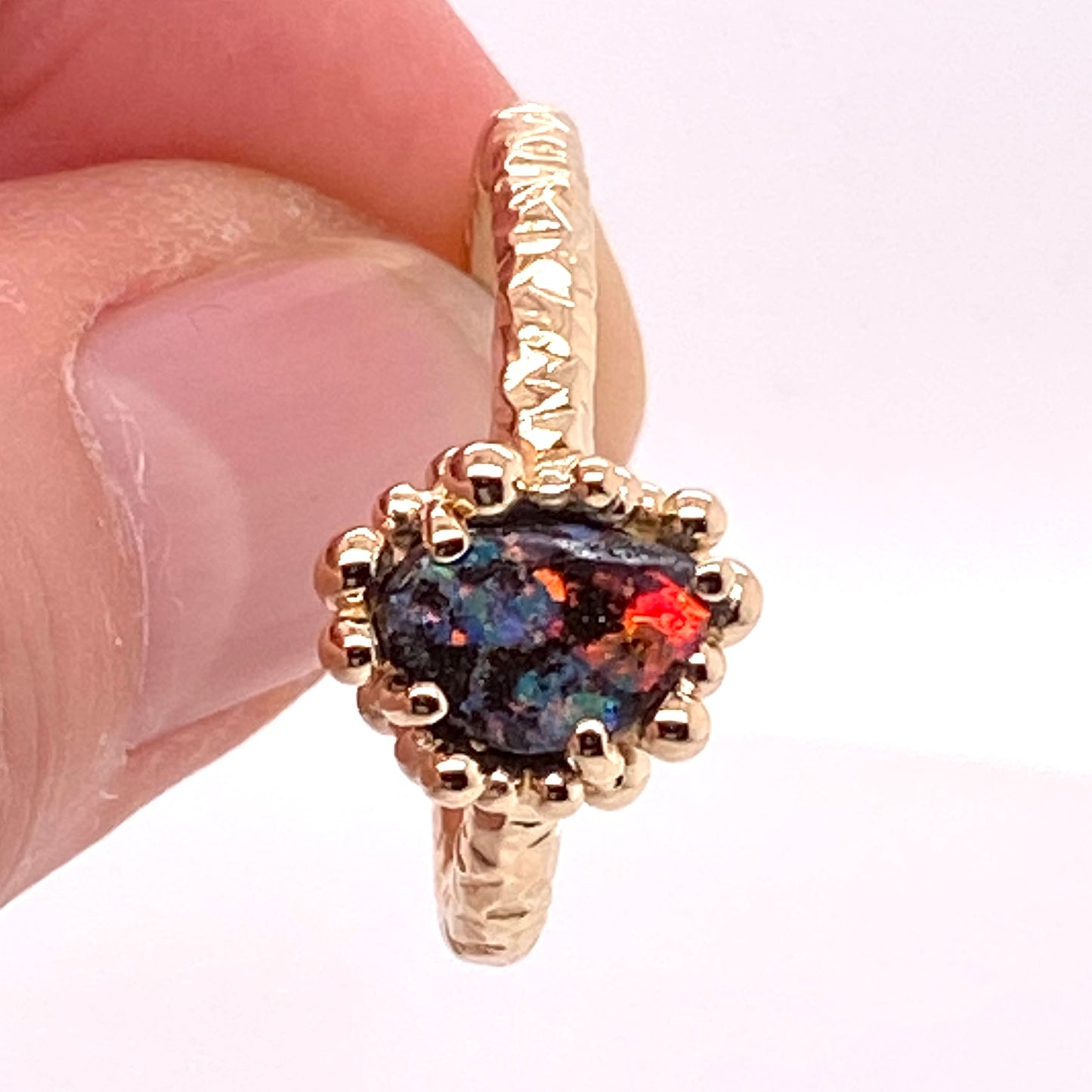Ring - Solid boulder opal Gr 109