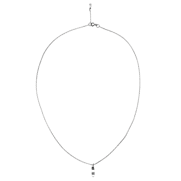 Molly halskæde i sterling sølv med lille vedhæng. Maanesten.