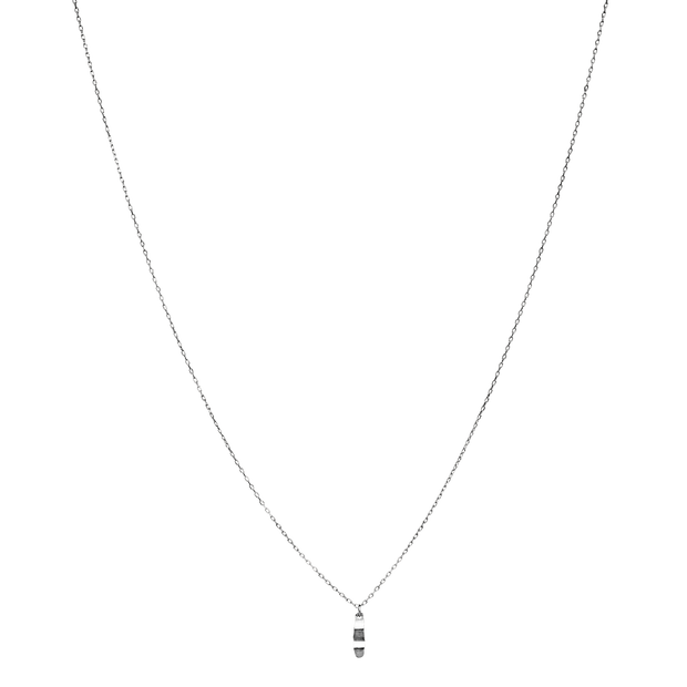 Molly halskæde i sterling sølv med lille vedhæng. Maanesten.