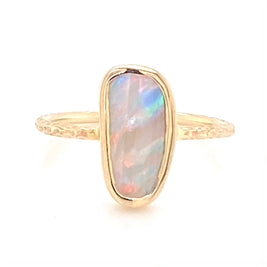 Ægte solid crystal opal fra Australien indfattet i 14 kt. guld. Kommer med certifikat.