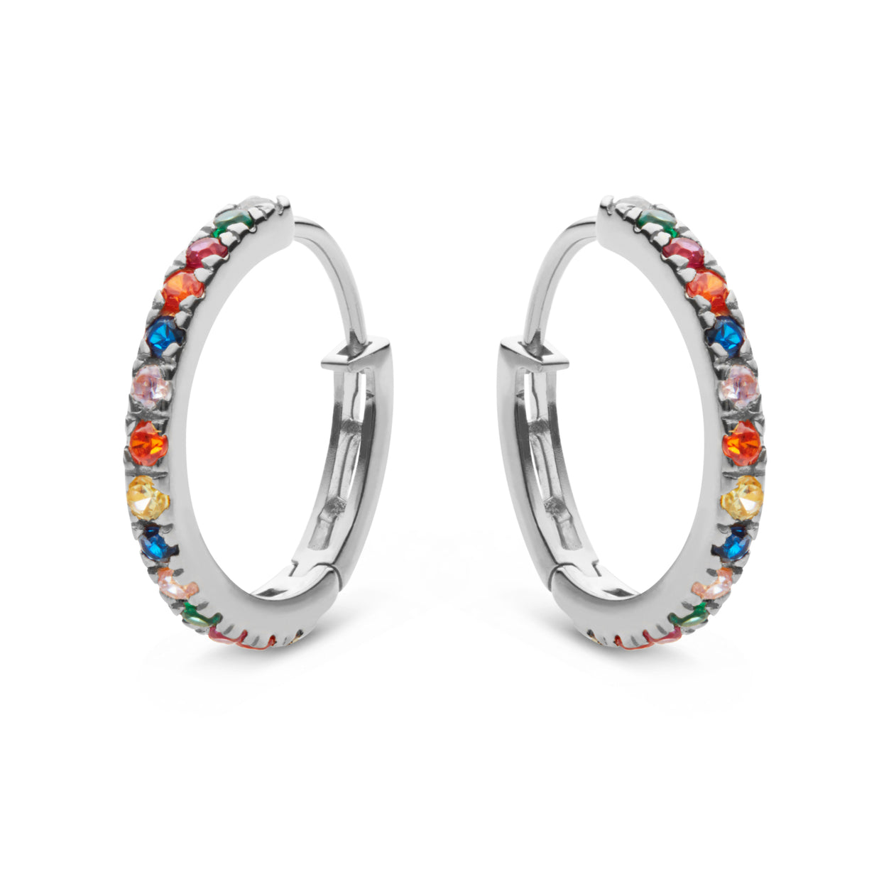 Nubia colour big creoler fra Maanesten i sterling sølv med farvede zirconia.
