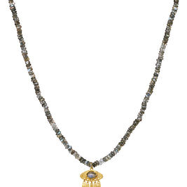 Sophia halskæde fra Maanesten. Forgyldt sølv med labradorite.