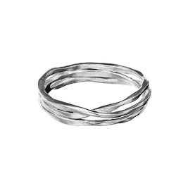 Suki ring fra Maanesten. Sterling sølv.