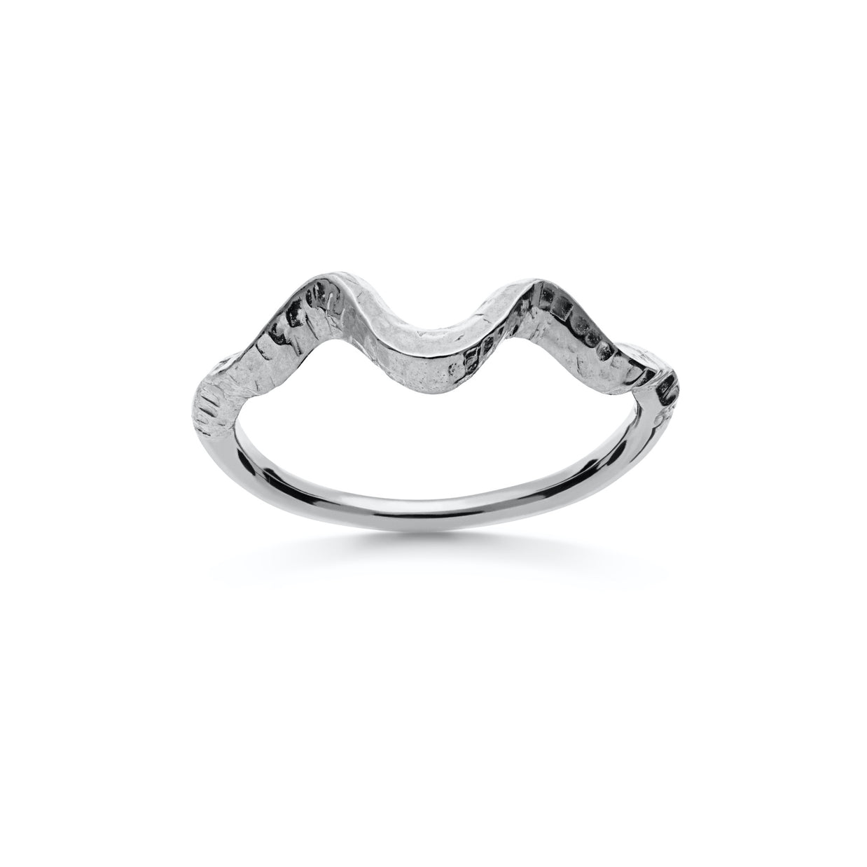 Arvia ring fra Maanesten. Serling sølv.