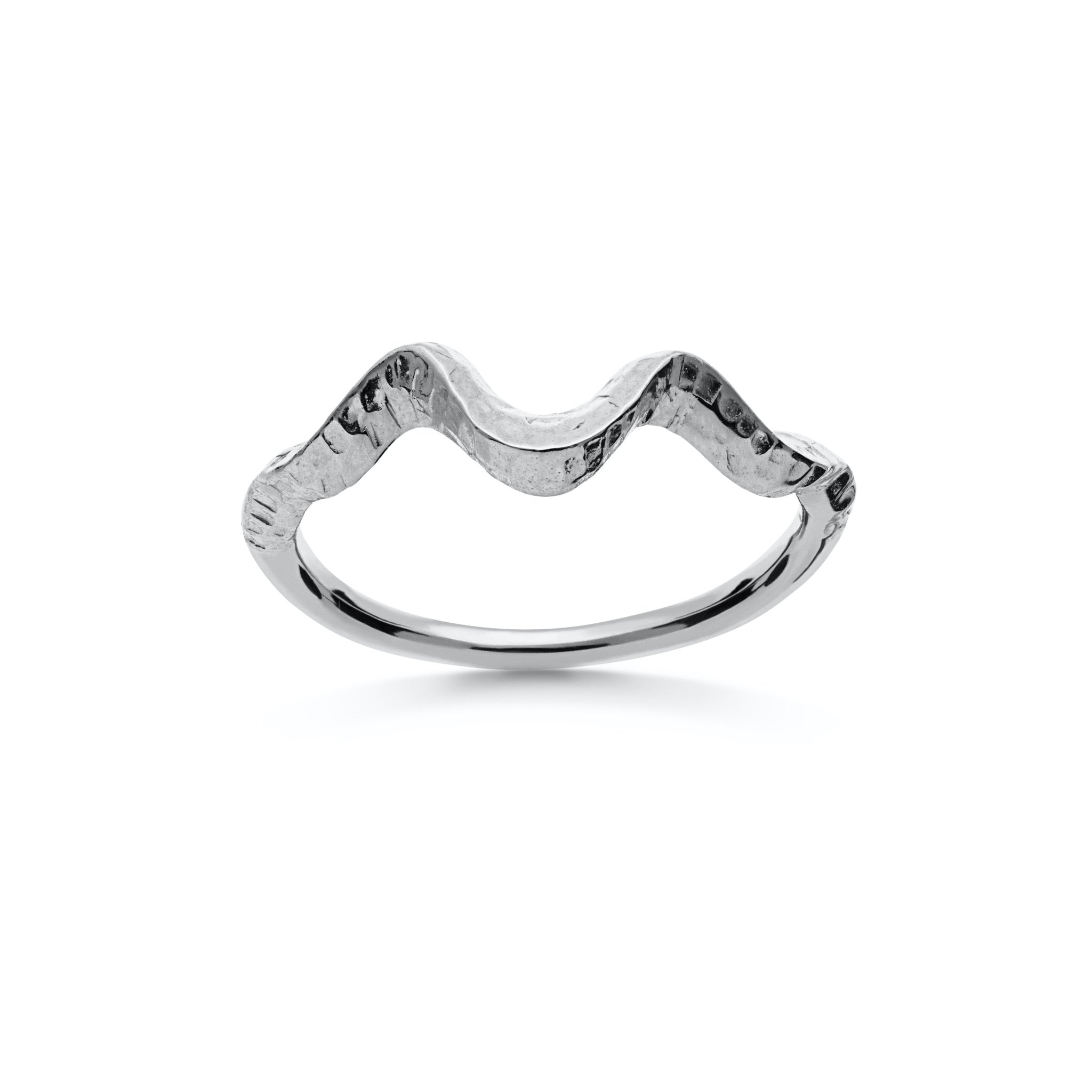 Arvia ring fra Maanesten. Serling sølv.